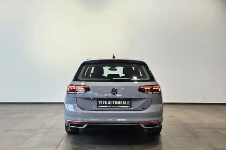 Volkswagen Passat din 2024 cu 31.830 km - oferta VOL119937 - foto 9