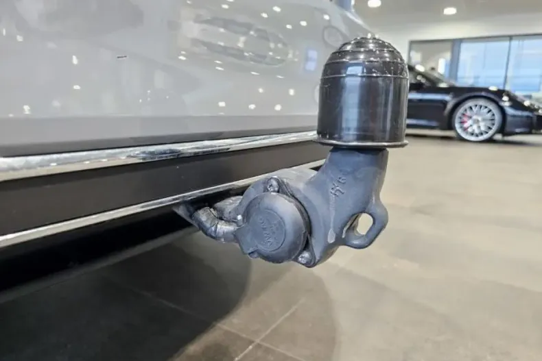 Volkswagen Passat din 2024 cu 31.830 km - oferta VOL119937 - foto 25