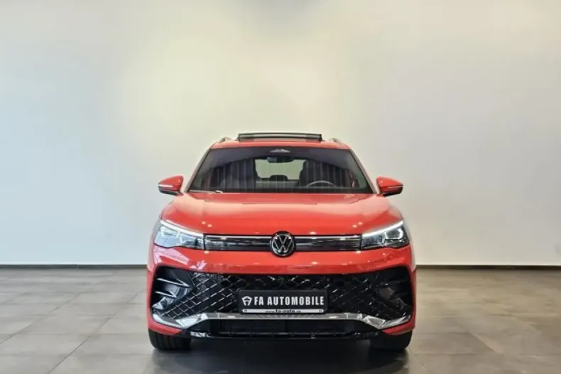 Volkswagen Tiguan din 2024 cu 15.300 km - oferta VOL119938 - foto 3