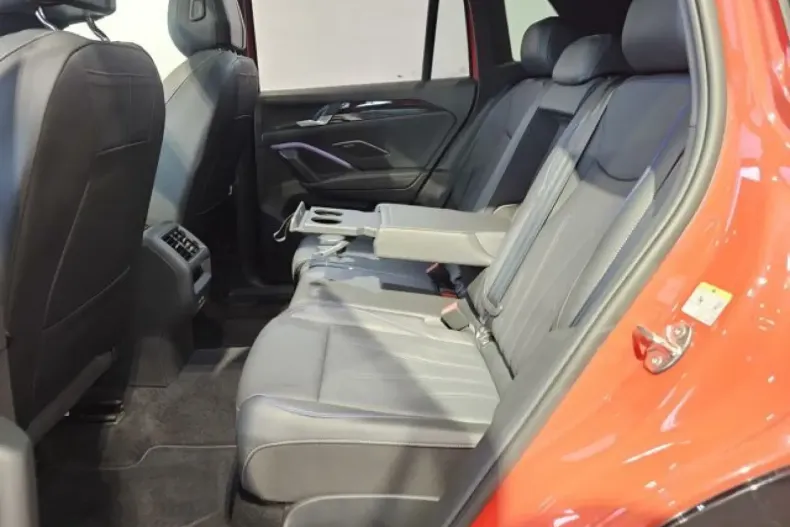 Volkswagen Tiguan din 2024 cu 15.300 km - oferta VOL119938 - foto 12