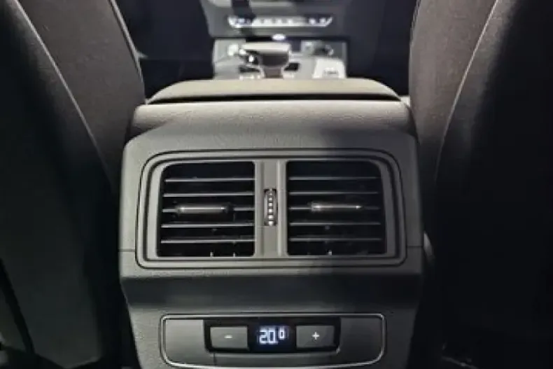 Audi Q5 din 2023 cu 28.250 km - oferta AUD119939 - foto 17