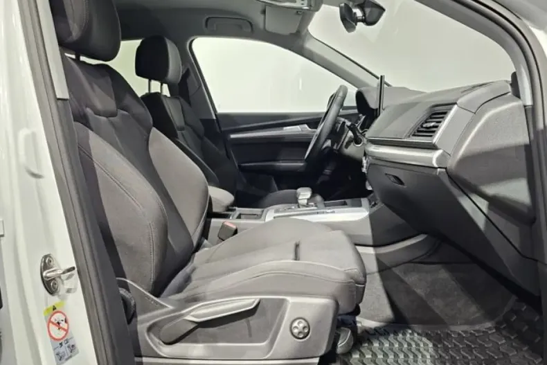 Audi Q5 din 2023 cu 30.560 km - oferta AUD119942 - foto 11