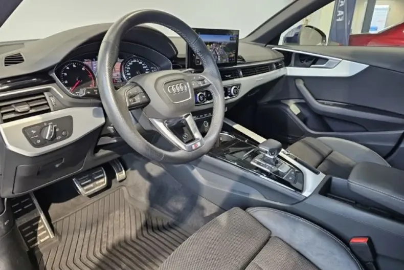 Audi A4 din 2023 cu 42.740 km - oferta AUD119944 - foto 13