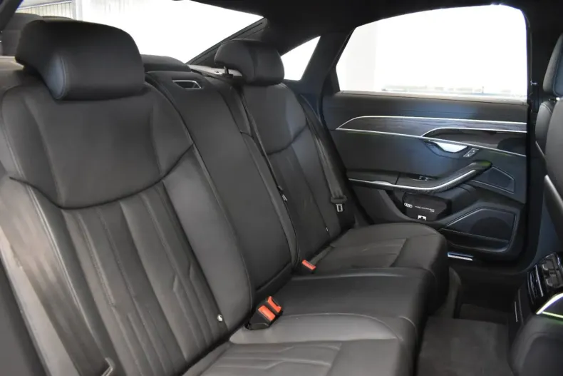Audi A8 din 2023 cu 41.999 km - oferta AUD119949 - foto 13
