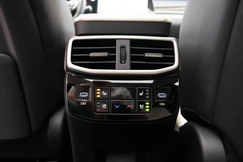 Lexus RX 450 din 2025 cu 8 km - oferta LEX119952 - foto 17