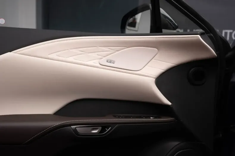 Lexus RX 450 din 2025 cu 8 km - oferta LEX119952 - foto 32