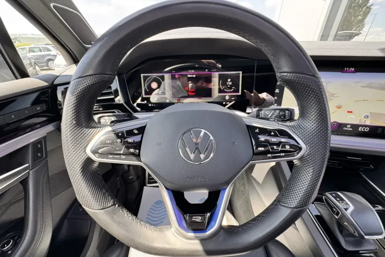 Volkswagen Touareg din 2021 cu 135.000 km - oferta VOL119953 - foto 24