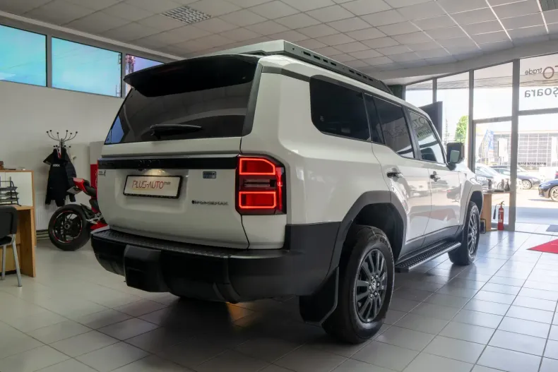 Toyota Land Cruiser din 2024 cu 10.500 km - oferta TOY119955 - foto 9
