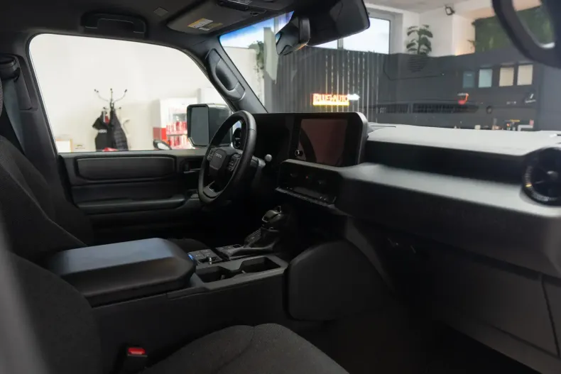 Toyota Land Cruiser din 2024 cu 10.500 km - oferta TOY119955 - foto 12