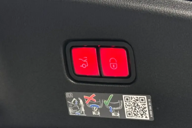 Mercedes-Benz CLE 300 din 2025 cu 25 km - oferta MER119965 - foto 27