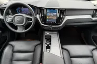 Volvo XC60 din 2022 cu 26.750 km - oferta VOL119969 - foto 8