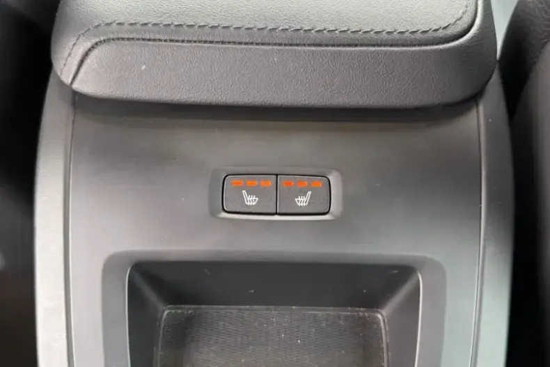 Volvo XC60 din 2022 cu 26.750 km - oferta VOL119969 - foto 13