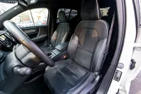 Volvo XC40 din 2021 cu 72.250 km - oferta VOL119970 - foto 16