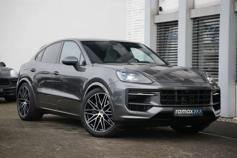 Porsche Cayenne din 2024 cu 12.000 km - oferta POR119971 - foto 1