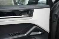 Porsche Cayenne din 2024 cu 12.000 km - oferta POR119971 - foto 23