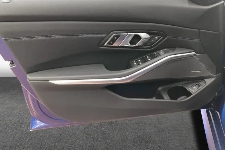 BMW 330 din 2023 cu 44.812 km - oferta BMW119972 - foto 20