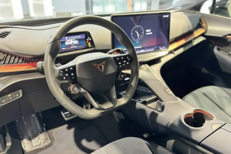 Cupra Tavascan din 2025 cu 2.950 km - oferta CUP119975 - foto 10