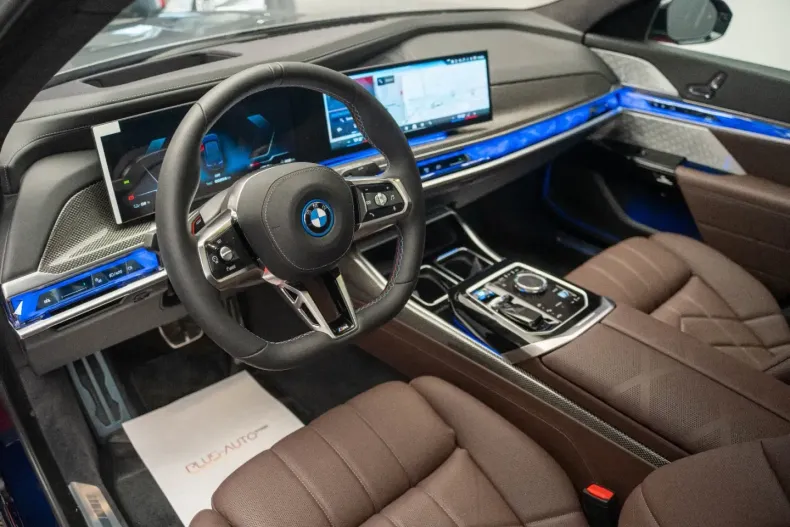 BMW i7 din 2024 cu 6.500 km - oferta BMW119977 - foto 8