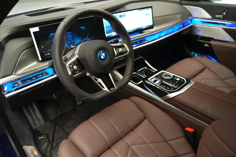 BMW i7 din 2024 cu 6.500 km - oferta BMW119977 - foto 22