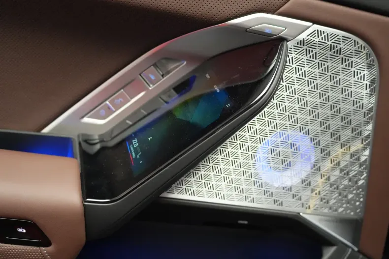 BMW i7 din 2024 cu 6.500 km - oferta BMW119977 - foto 25