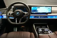 BMW i7 din 2024 cu 6.500 km - oferta BMW119977 - foto 28