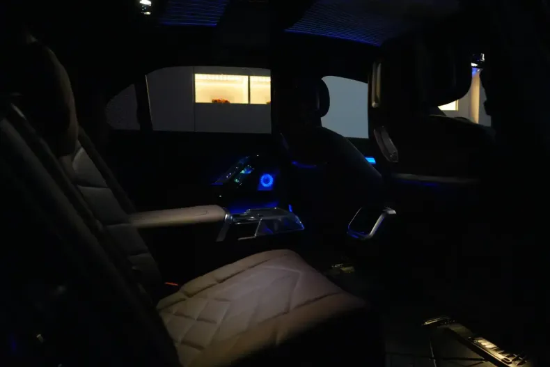 BMW i7 din 2024 cu 6.500 km - oferta BMW119977 - foto 31