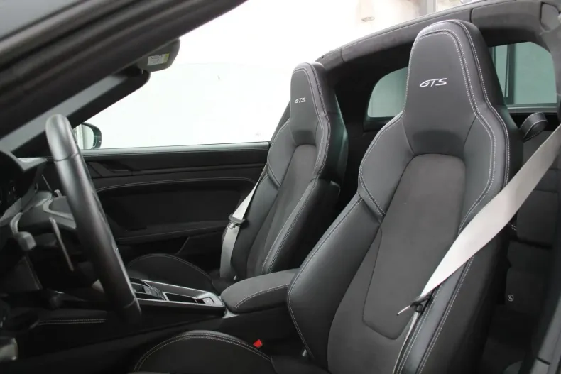 Porsche 911 din 2023 cu 5.773 km - oferta POR119979 - foto 12