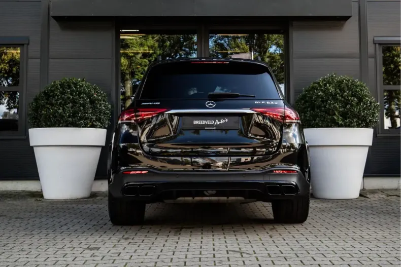 Mercedes-Benz GLE 63 AMG din 2022 cu 9.980 km - oferta MER119984 - foto 32