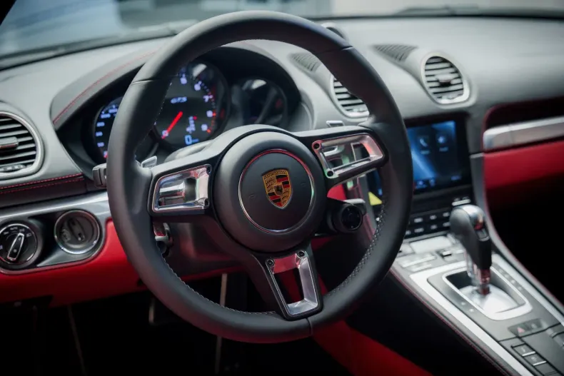 Porsche Cayman din 2024 cu 13.500 km - oferta POR119987 - foto 21
