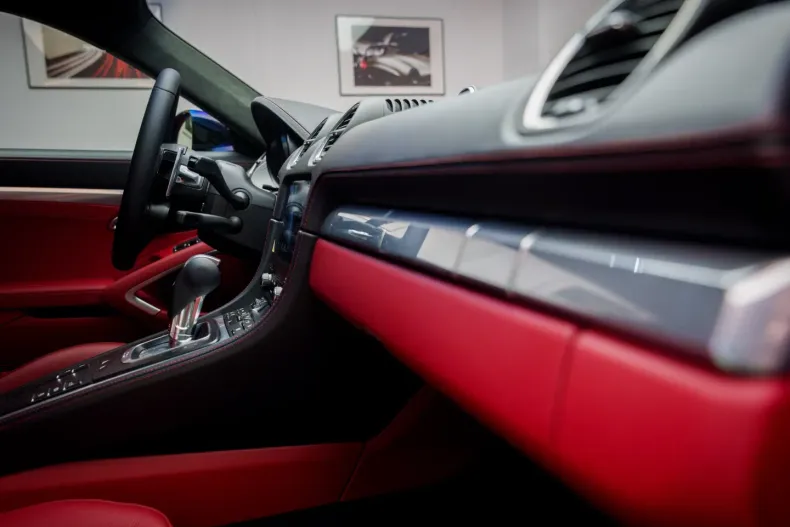 Porsche Cayman din 2024 cu 13.500 km - oferta POR119987 - foto 29