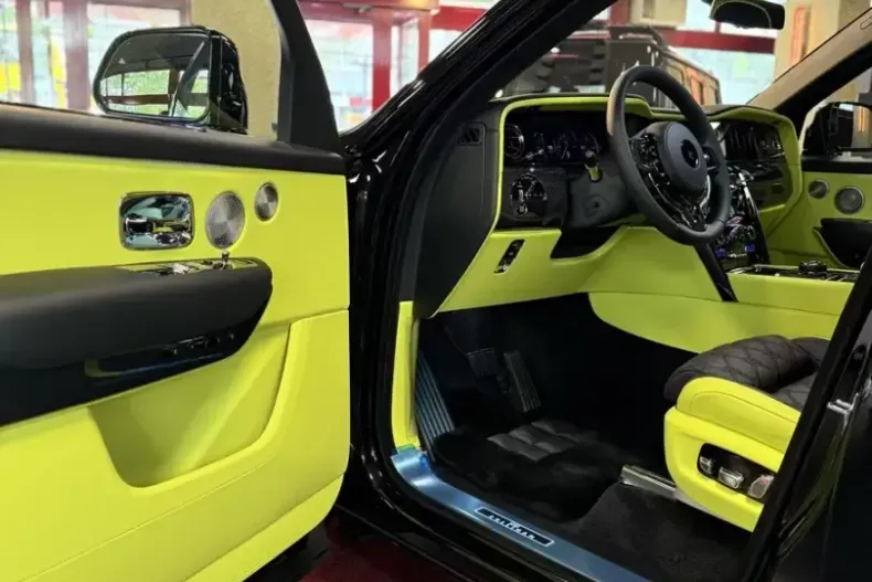 Rolls-Royce Cullinan din 2025 cu 50 km - oferta ROL119993 - foto 6