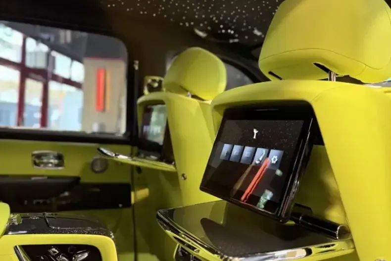 Rolls-Royce Cullinan din 2025 cu 50 km - oferta ROL119993 - foto 16