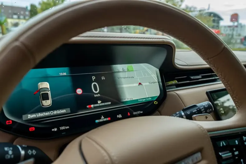 Land Rover Range Rover din 2025 cu 0 km - oferta LAN119995 - foto 6