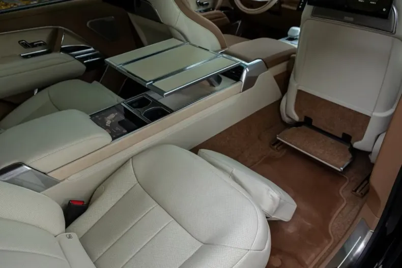 Land Rover Range Rover din 2025 cu 0 km - oferta LAN119995 - foto 11