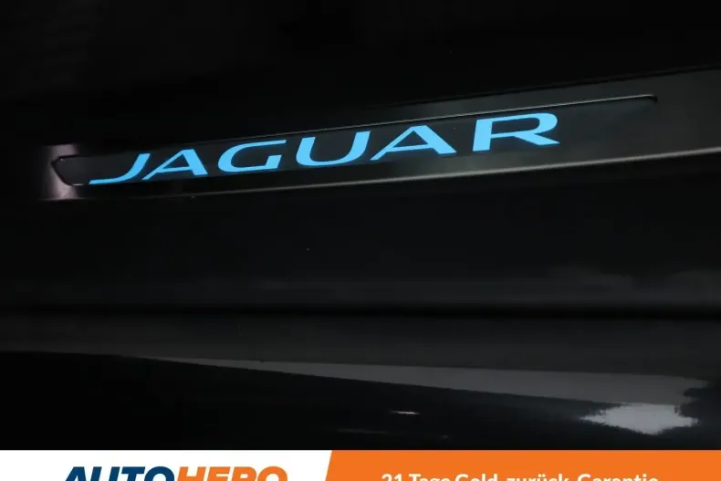 Jaguar F-Pace din 2023 cu 35.117 km - oferta JAG120004 - foto 21