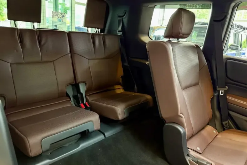 Toyota Land Cruiser din 2025 cu 12.900 km - oferta TOY120006 - foto 8