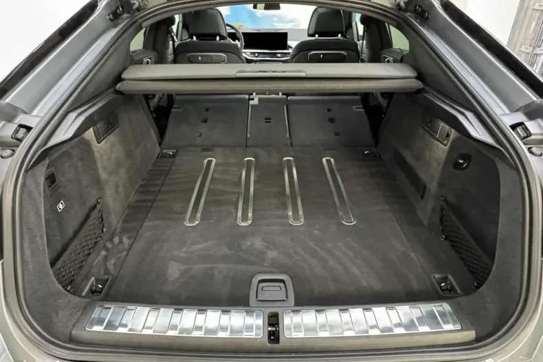 BMW X6 din 2024 cu 7.916 km - oferta BMW120009 - foto 20