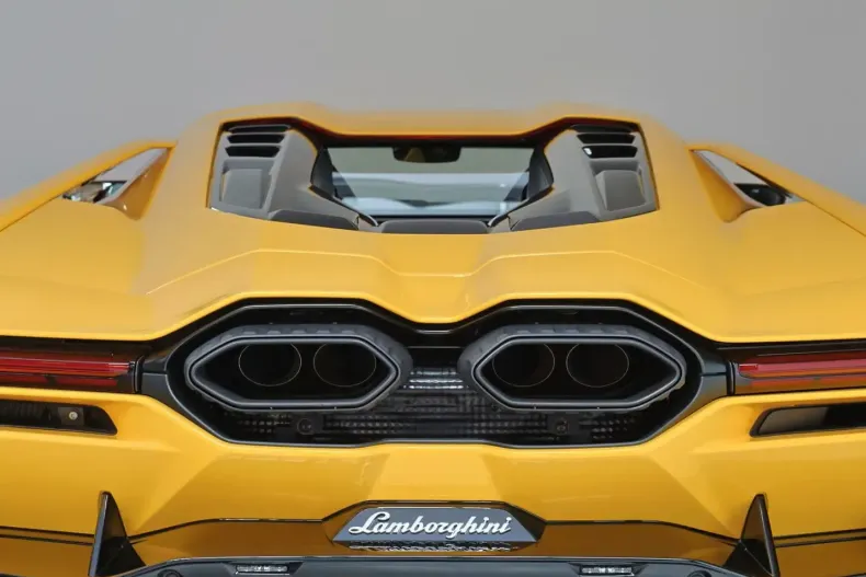 Lamborghini Revuelto din 2024 cu 5.574 km - oferta LAM120011 - foto 5