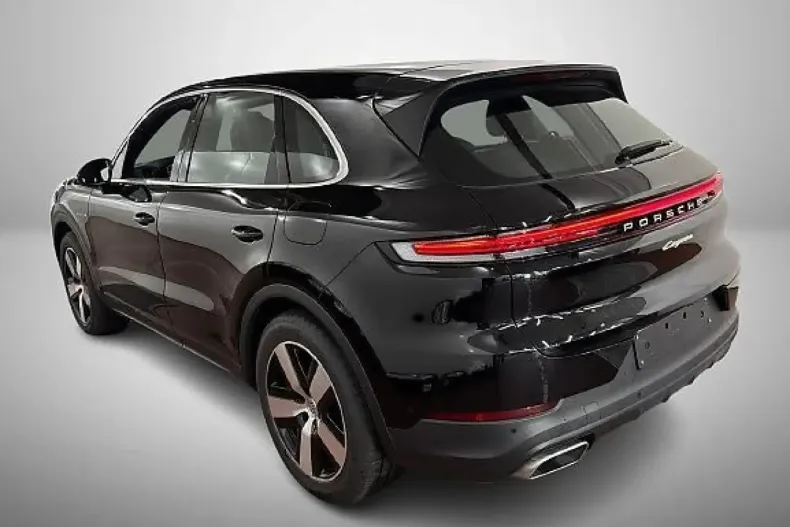 Porsche Cayenne din 2024 cu 14.245 km - oferta POR120012 - foto 8