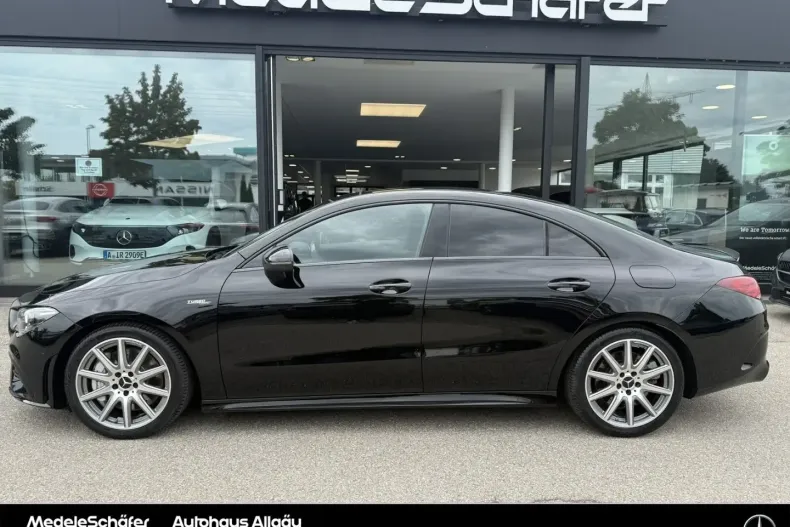 Mercedes-Benz CLA 35 AMG din 2022 cu 52.943 km - oferta MER120013 - foto 2