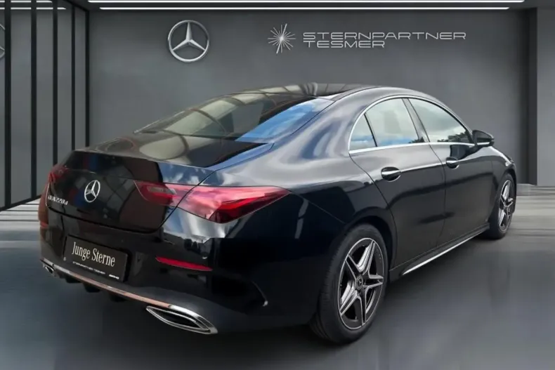 Mercedes-Benz CLA 220 din 2024 cu 27.568 km - oferta MER120015 - foto 13