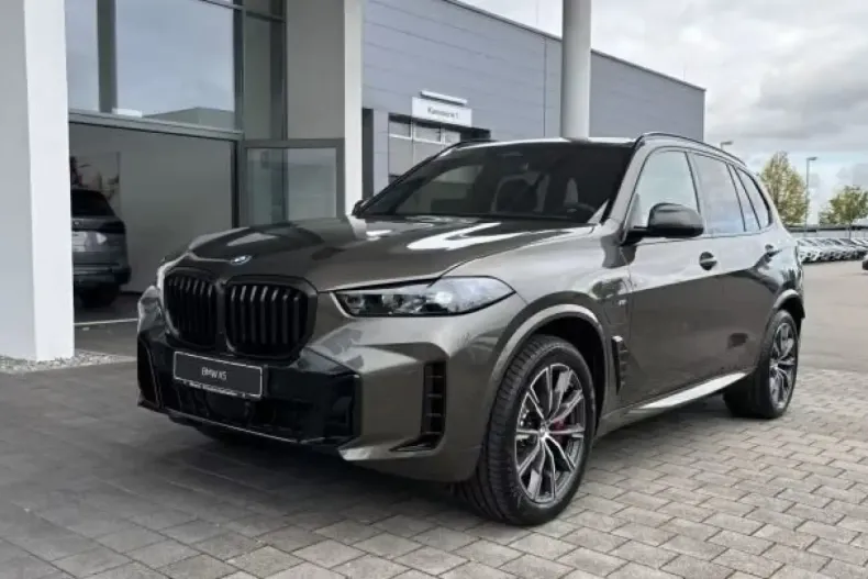 BMW X5 din 2025 cu 40 km - oferta BMW120036 - foto 1