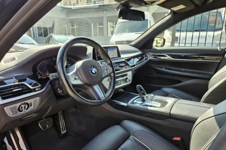 BMW 740 din 2022 cu 94.101 km - oferta BMW120043 - foto 10