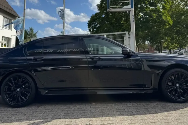 BMW 750 din 2020 cu 79.908 km - oferta BMW120044 - foto 5