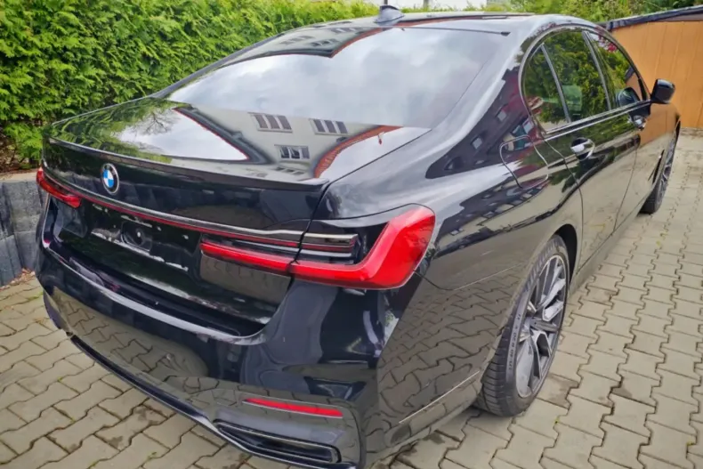 BMW 730 din 2020 cu 81.647 km - oferta BMW120045 - foto 4