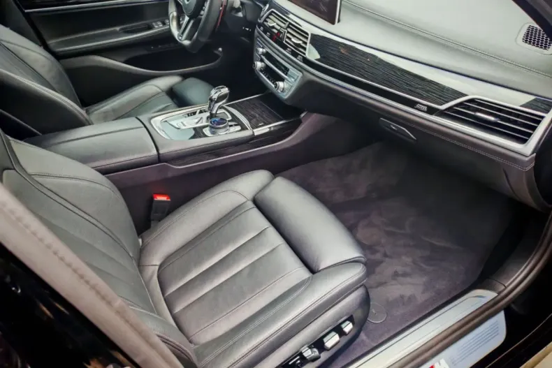 BMW 730 din 2020 cu 81.647 km - oferta BMW120045 - foto 16