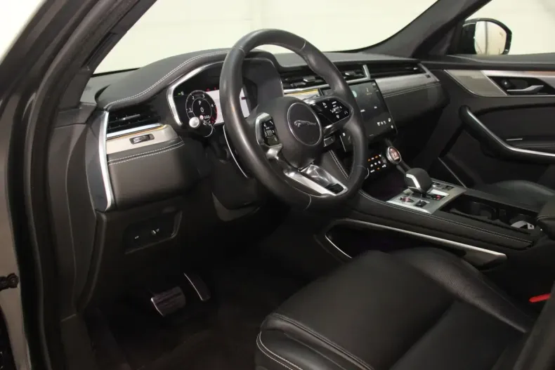 Jaguar F-Pace din 2024 cu 42.800 km - oferta JAG120046 - foto 15