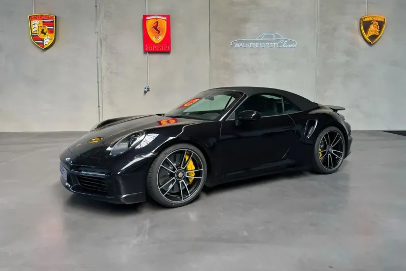 Porsche 992 din 2024 cu 1.890 km - oferta POR120055 - foto 1