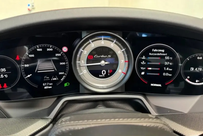 Porsche 992 din 2024 cu 1.890 km - oferta POR120055 - foto 13