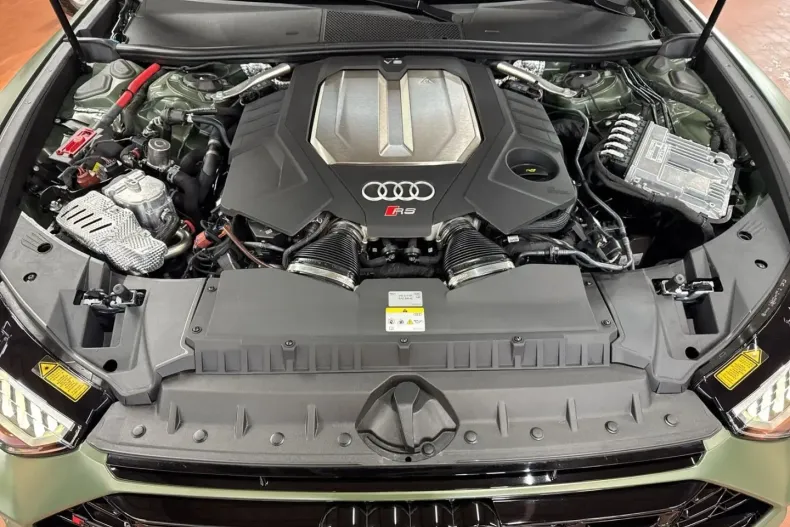 Audi RS6 din 2024 cu 8.300 km - oferta AUD120056 - foto 7